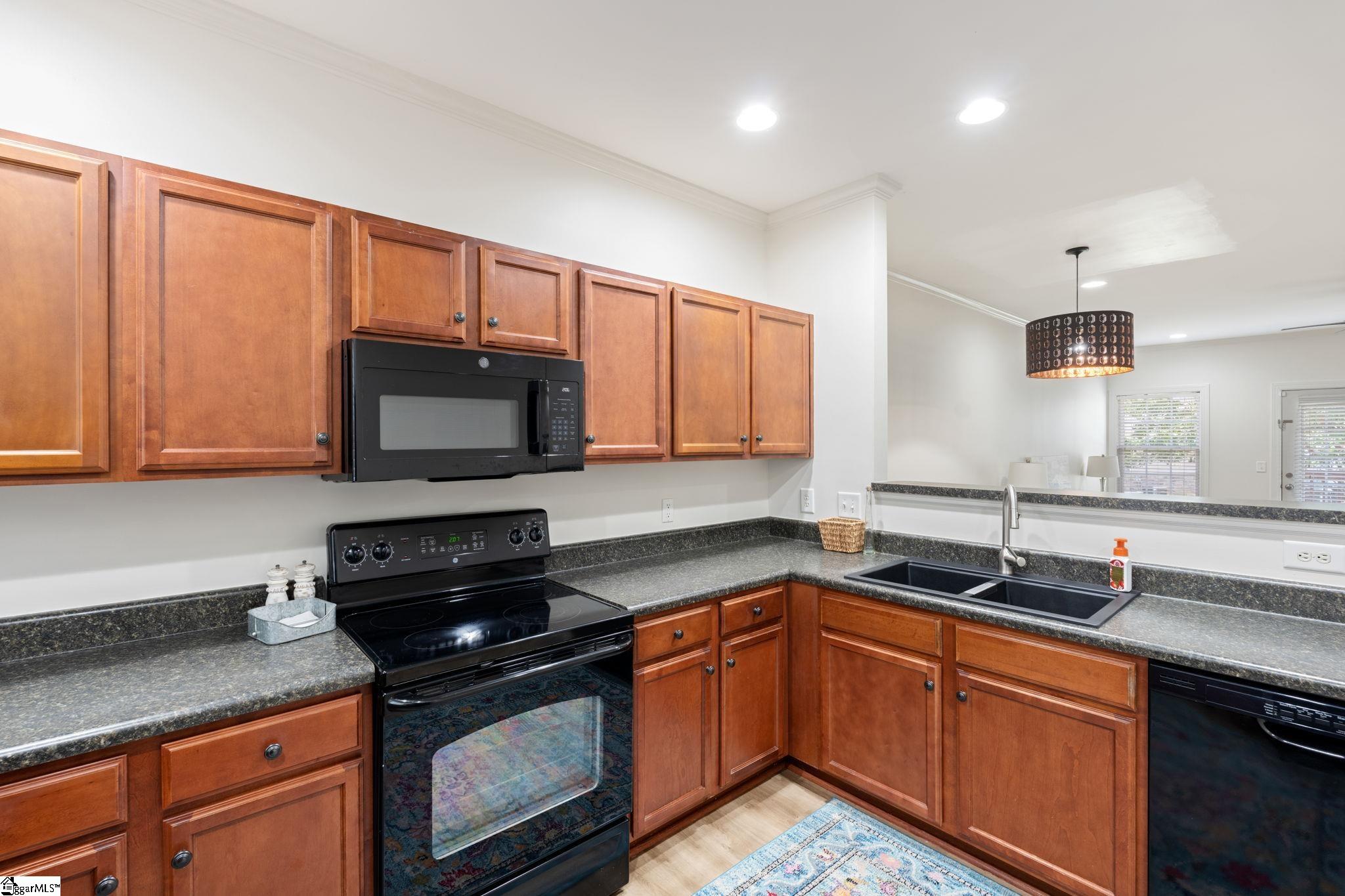 348 Easterlin Way Greenville, SC 29607 - Photo 5 of 29