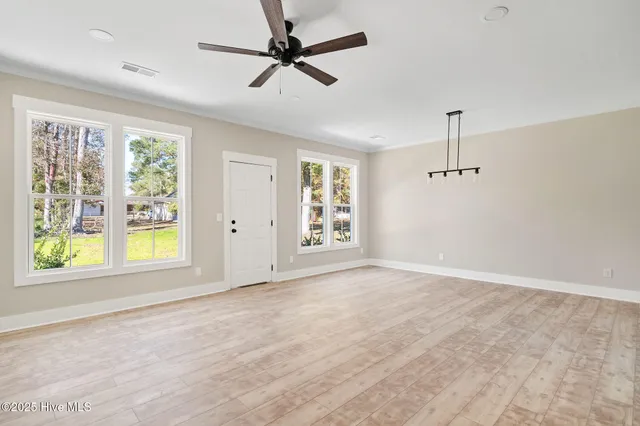 $339,900 | 132-134 Currie Street, Wallace, NC 28466