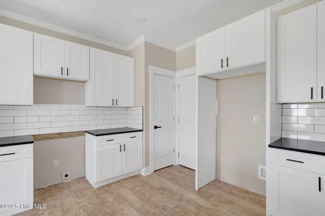 $339,900 | 132-134 Currie Street, Wallace, NC 28466