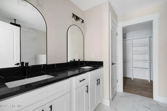 $339,900 | 132-134 Currie Street, Wallace, NC 28466