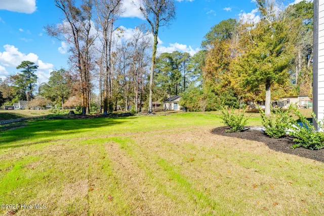 $339,900 | 132-134 Currie Street, Wallace, NC 28466