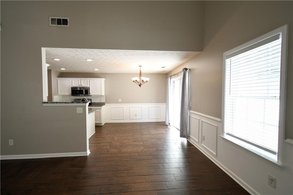 6215 Smoke Ridge Lane Cumming, GA 30041 - Photo 8 of 32