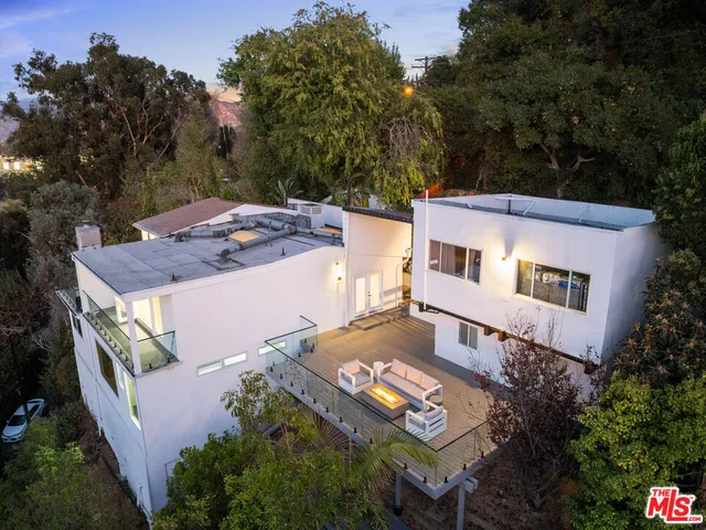 $12,950 | 3541 Multiview Drive, Los Angeles, CA 90068