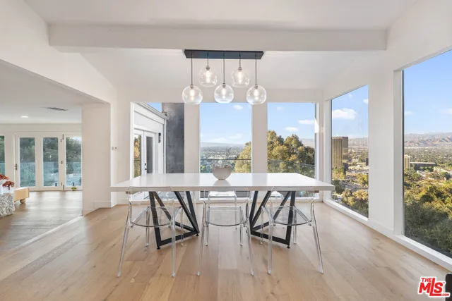 $12,950 | 3541 Multiview Drive, Los Angeles, CA 90068