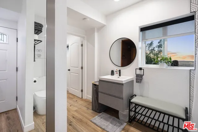 $12,950 | 3541 Multiview Drive, Los Angeles, CA 90068