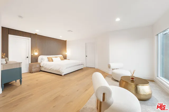 $12,950 | 3541 Multiview Drive, Los Angeles, CA 90068