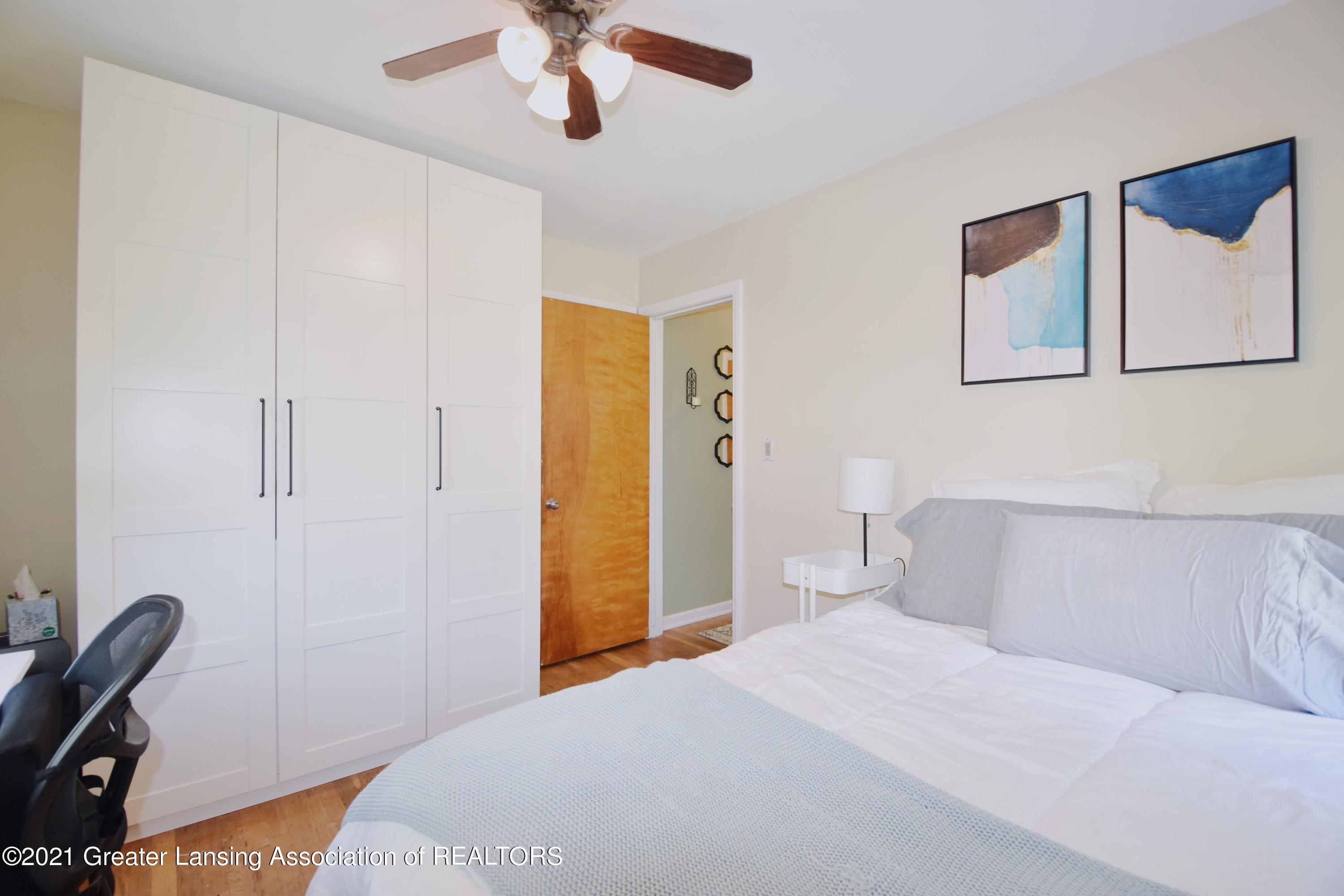 606 Stoner Road Lansing, MI 48917 - Photo 16 of 30 19