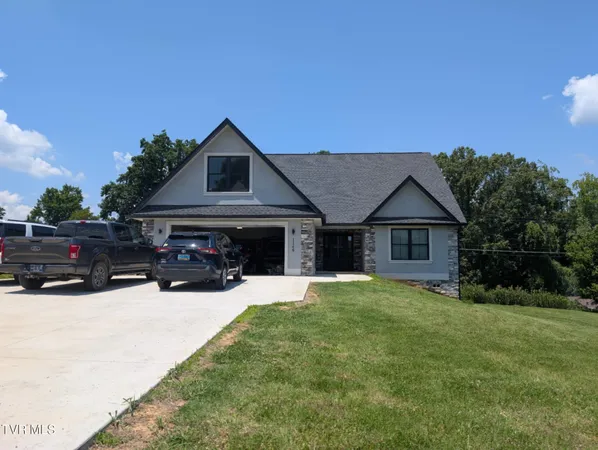 $729,999 | 1148 Biltmore Place, Piney Flats, TN 37686