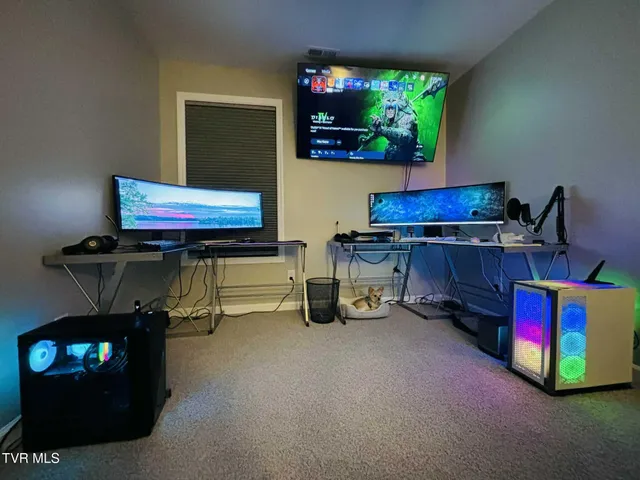 $759,000 | 1148 Biltmore Place, Piney Flats, TN 37686