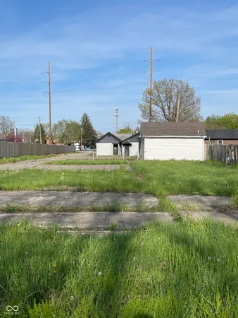 $270,000 | 7110 Madison Avenue, Indianapolis, IN 46227