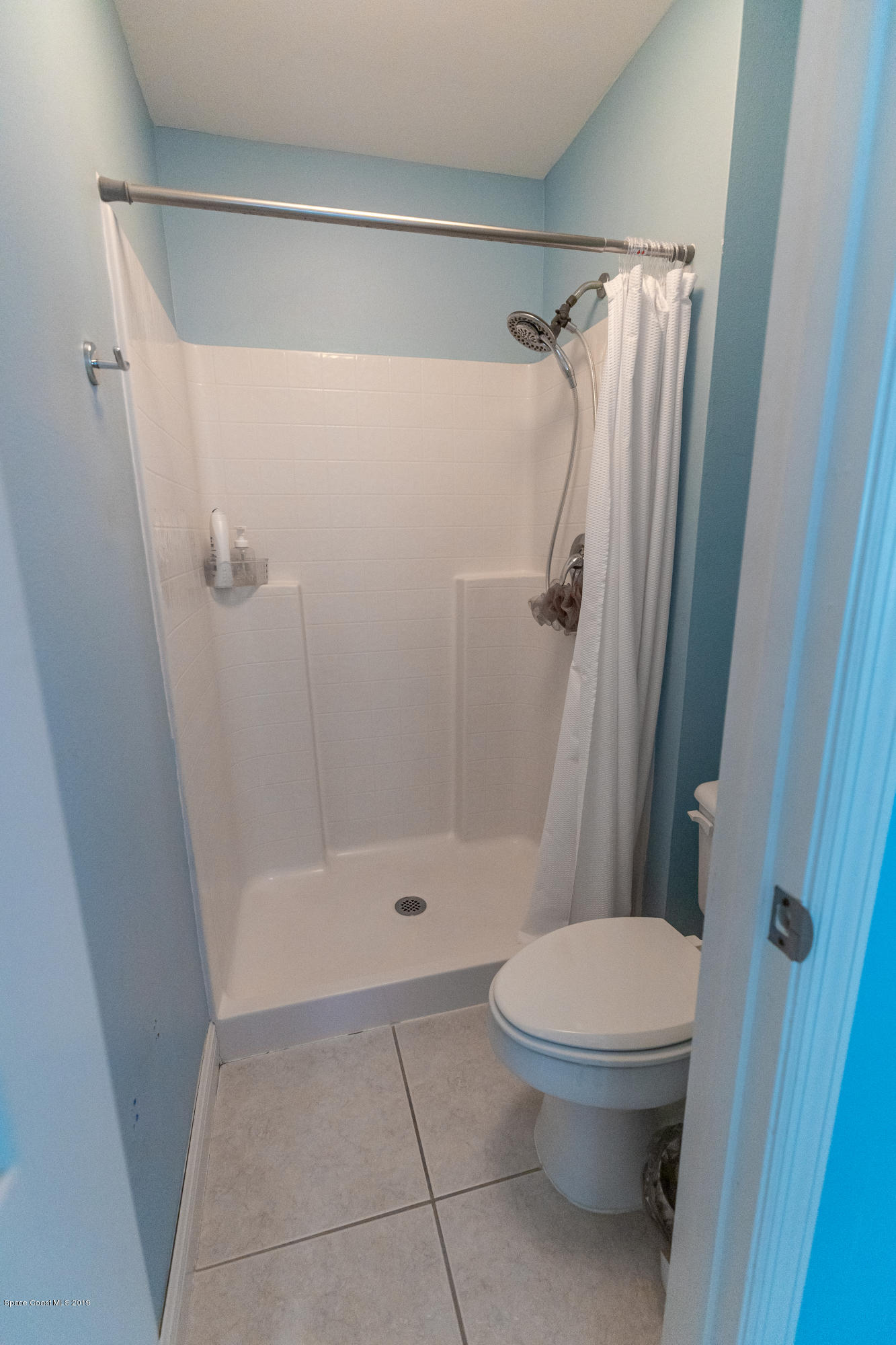 3956 Four Lakes Drive Melbourne, FL 32940 - Photo 15 of 23 Master Shower