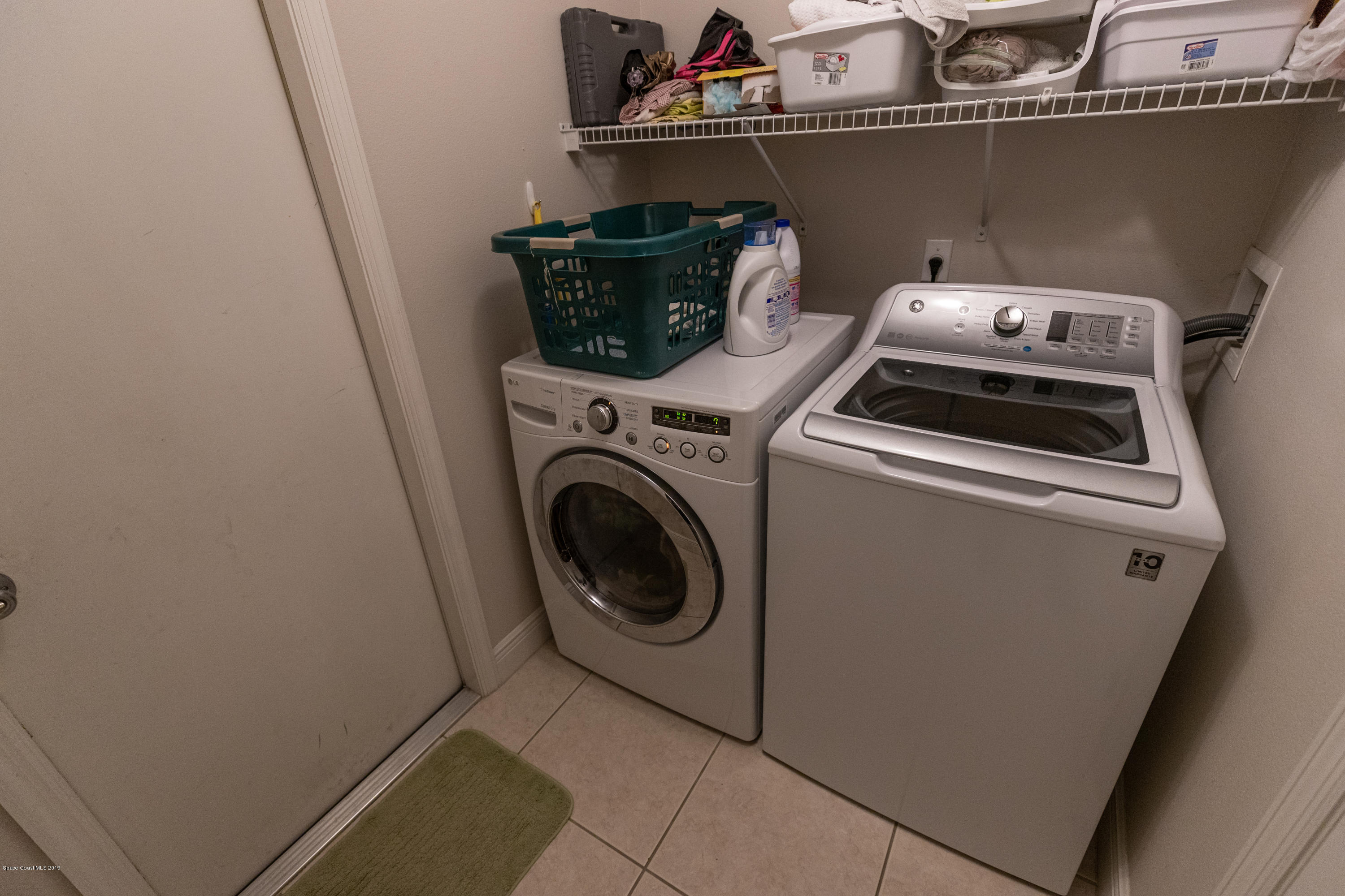 3956 Four Lakes Drive Melbourne, FL 32940 - Photo 19 of 23 Laundry