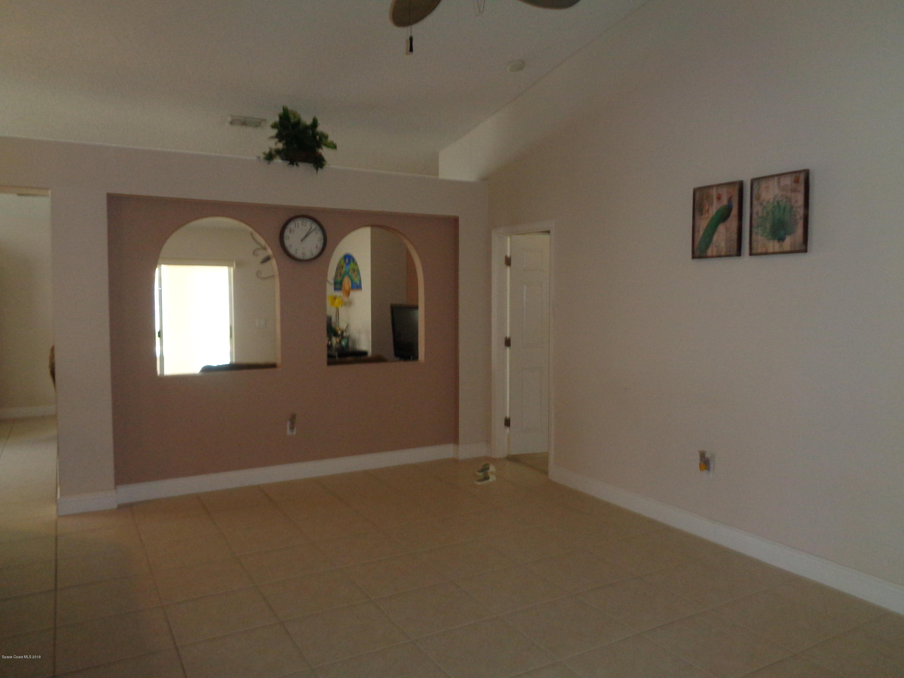 3956 Four Lakes Drive Melbourne, FL 32940 - Photo 9 of 23 Living Room