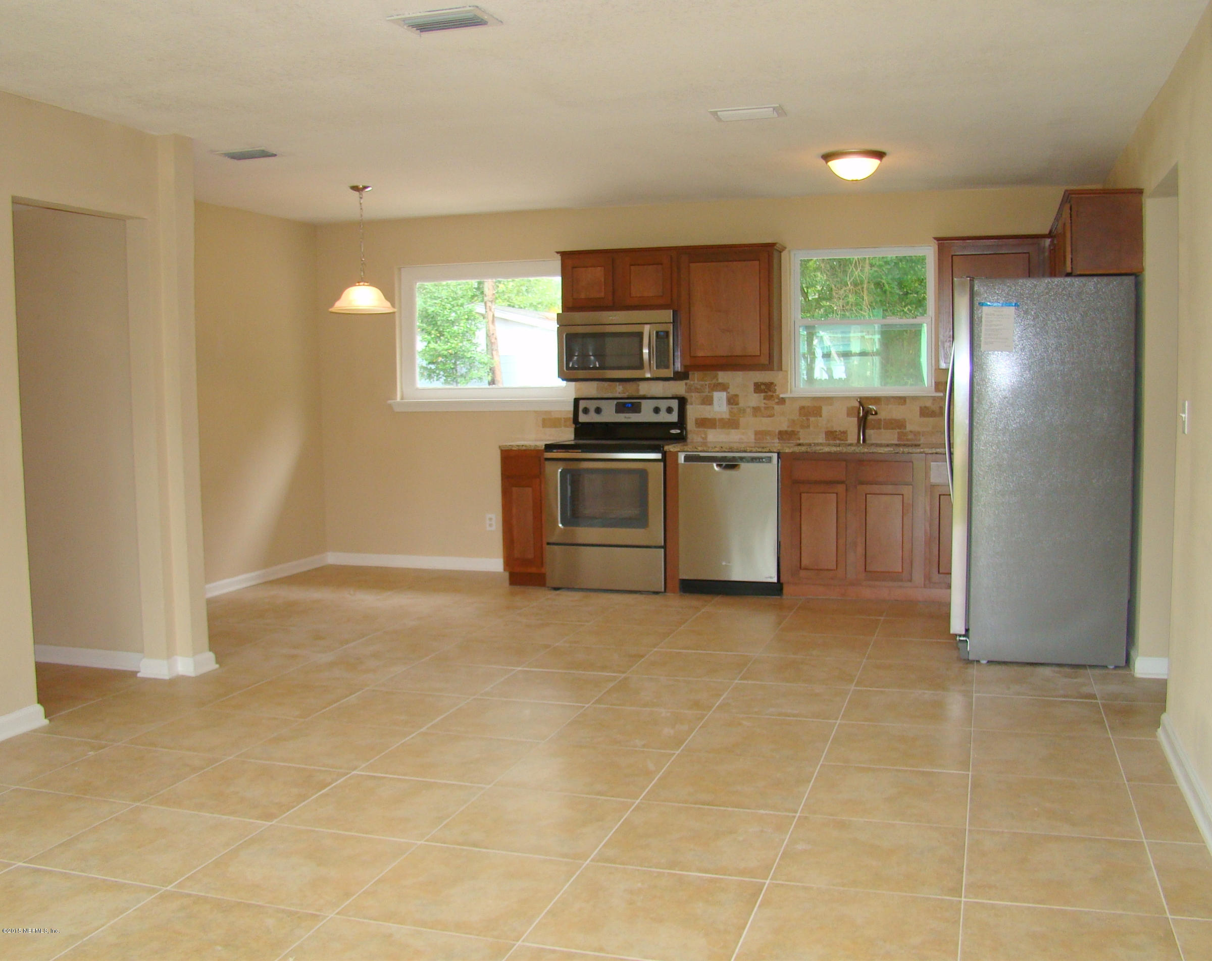 7237 Sandhurst Road South Jacksonville, FL 32277 - Photo 3 of 16 OPEN KITCHEN