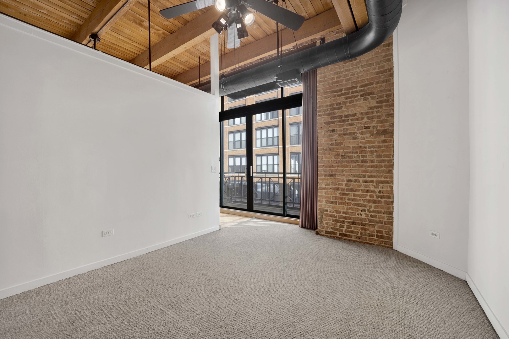701 West Jackson Boulevard, Unit 402 Chicago, IL 60661 - Photo 17 of 21