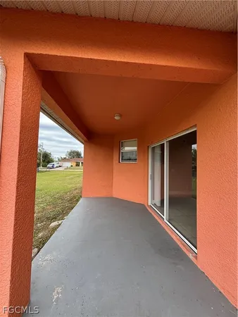 $2,000 | 2902 Colin Avenue South, Lehigh Acres, FL 33976