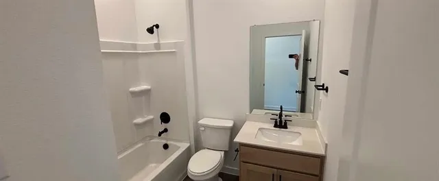 $379,900 | 1424 Eagle Mdw Trail, Anna, TX 75409