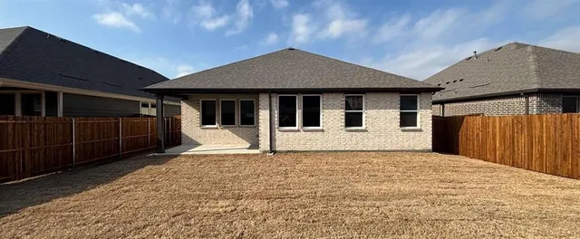 $379,900 | 1424 Eagle Mdw Trail, Anna, TX 75409