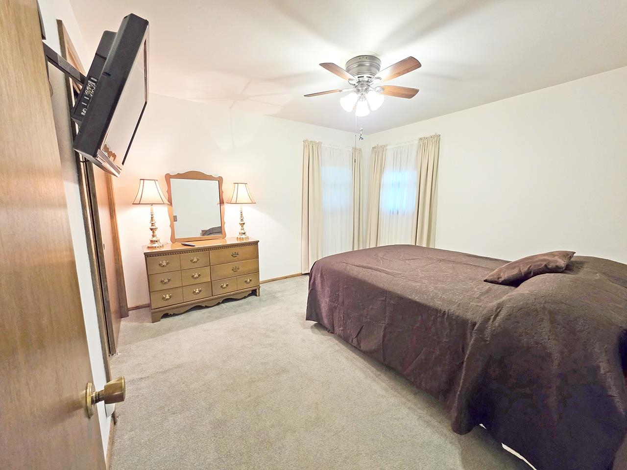 751 North Wright Road Janesville, WI 53546 - Photo 27 of 52