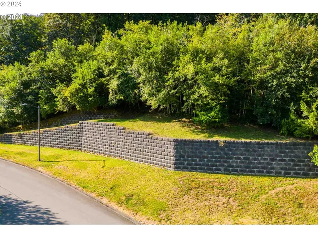 $169,000 | Southeast Honors Place, Unit 189, Gresham, OR 97080