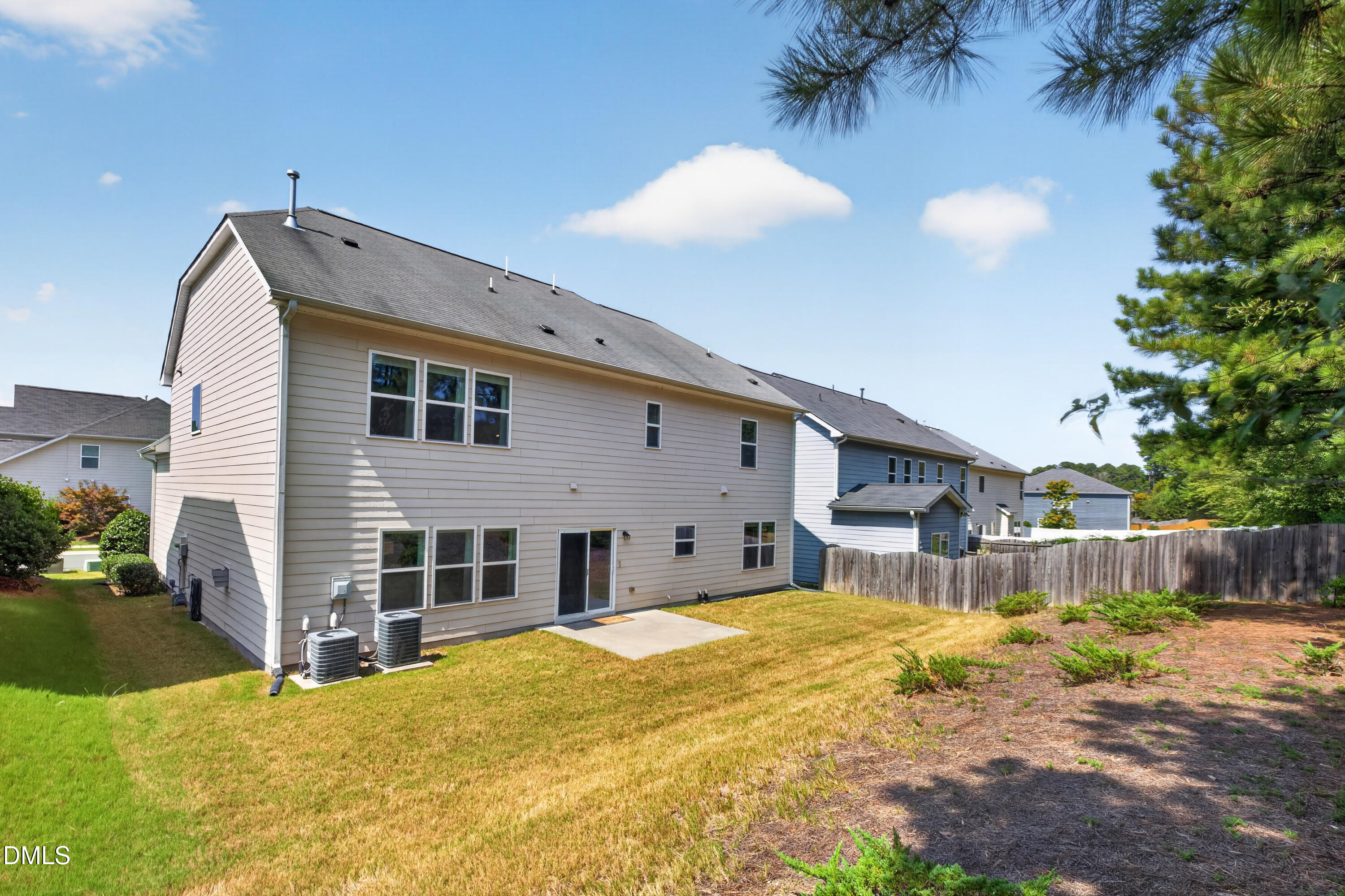 1607 Willowcrest Road Durham, NC 27703 - Photo 27 of 31 1607 Willowcrest Rd, Durham, NC -43
