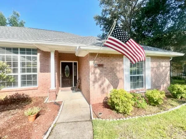 $3,300 | 1660 Northridge Road, Niceville, FL 32578