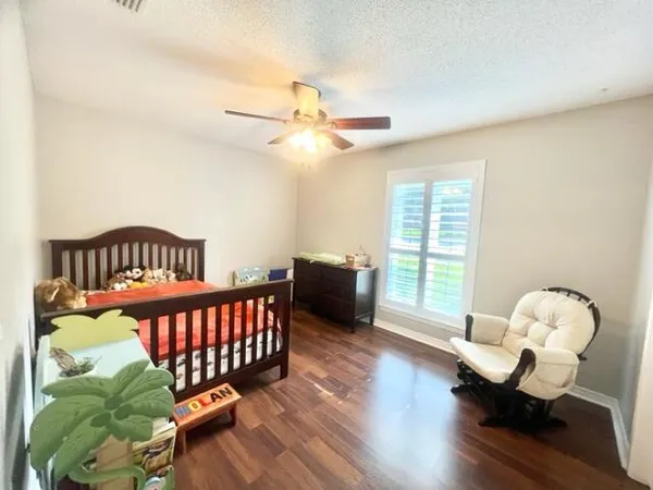 $3,300 | 1660 Northridge Road, Niceville, FL 32578