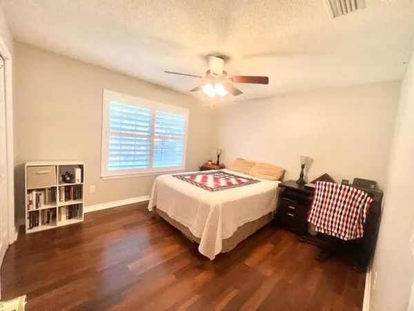 $3,300 | 1660 Northridge Road, Niceville, FL 32578