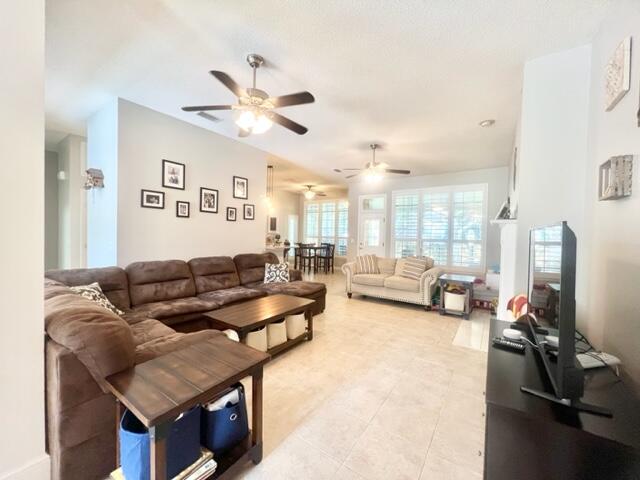 1660 Northridge Road Niceville, FL 32578 - Photo 3 of 31 IMG_8662