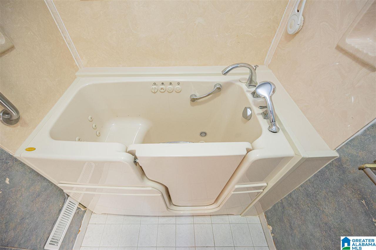 5018 Cameron Road Birmingham, AL 35242 - Photo 27 of 50