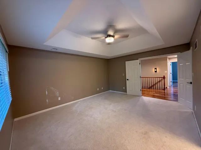 en empty room with fan