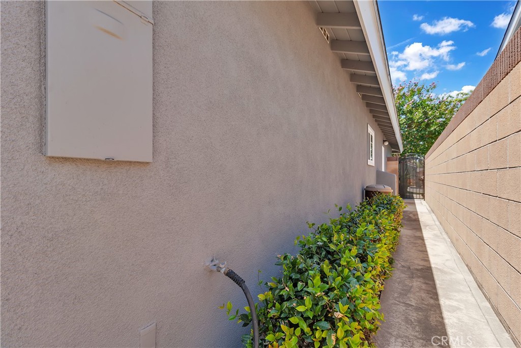 2874 Heather Road Long Beach, CA 90815 - Photo 30 of 37