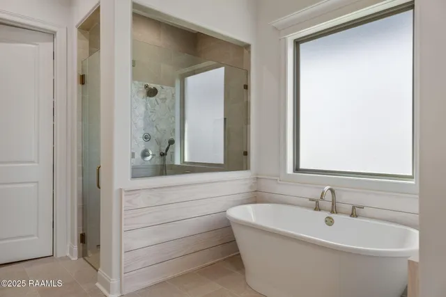 $537,500 | 309 Last Quarter Drive, Youngsville, LA 70592