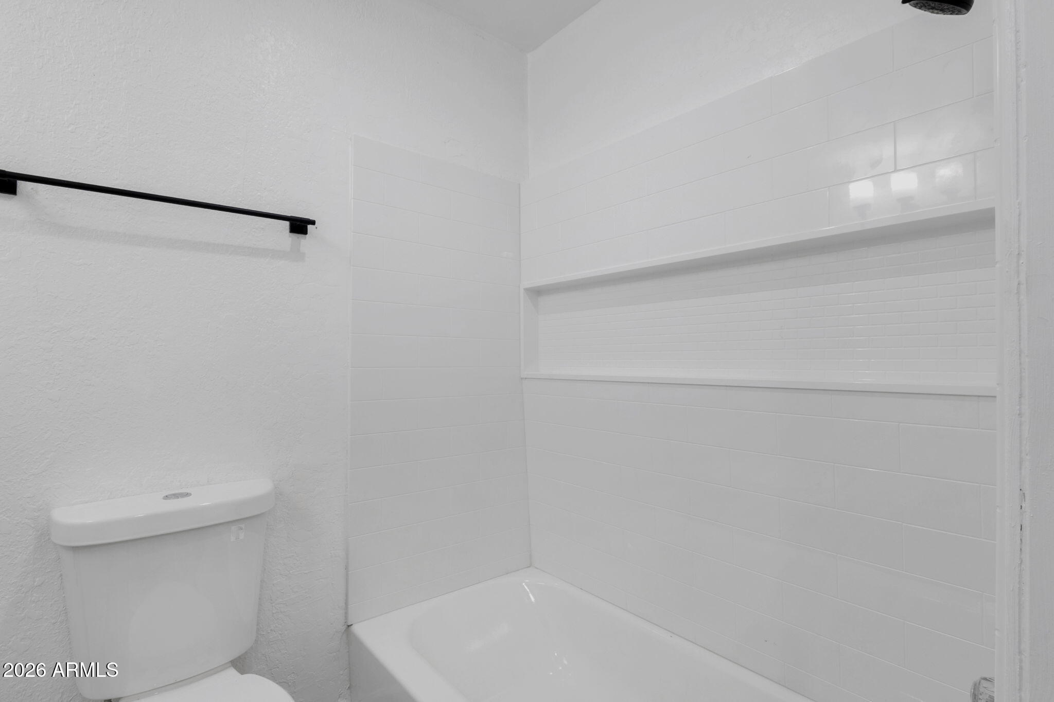 424 West Brown Road, Unit 202 Mesa, AZ 85201 - Photo 14 of 19