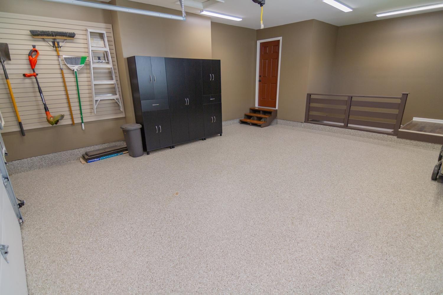 5204 Valley Ridge Road Cincinnati, OH 45247 - Photo 32 of 39 Gallery Image 32