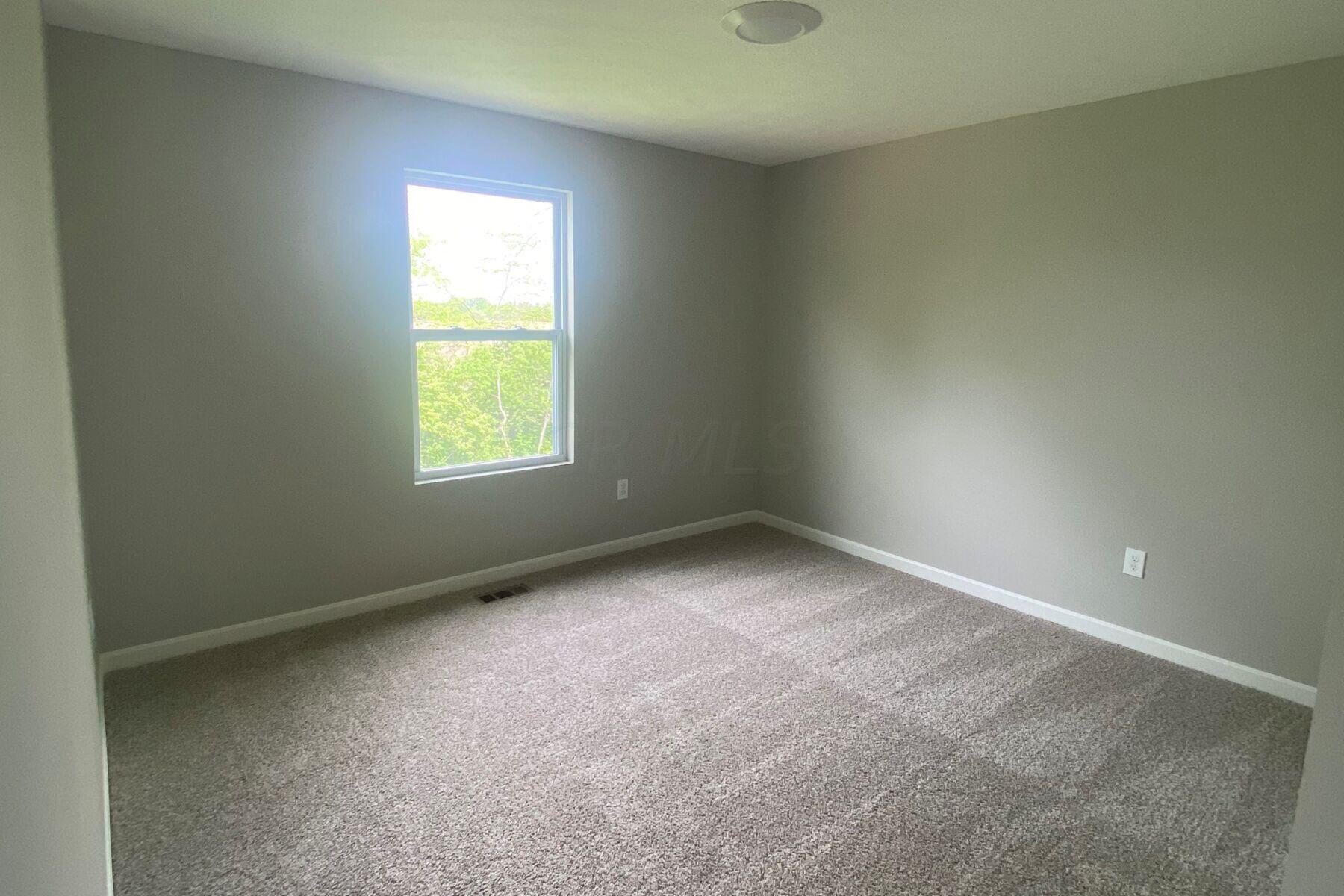 26 Erin Hills Road Commercial Point, OH 43116 - Photo 22 of 35 Interior