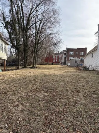 $8,800 | 625 Oak Street, Leavenworth, KS 66048