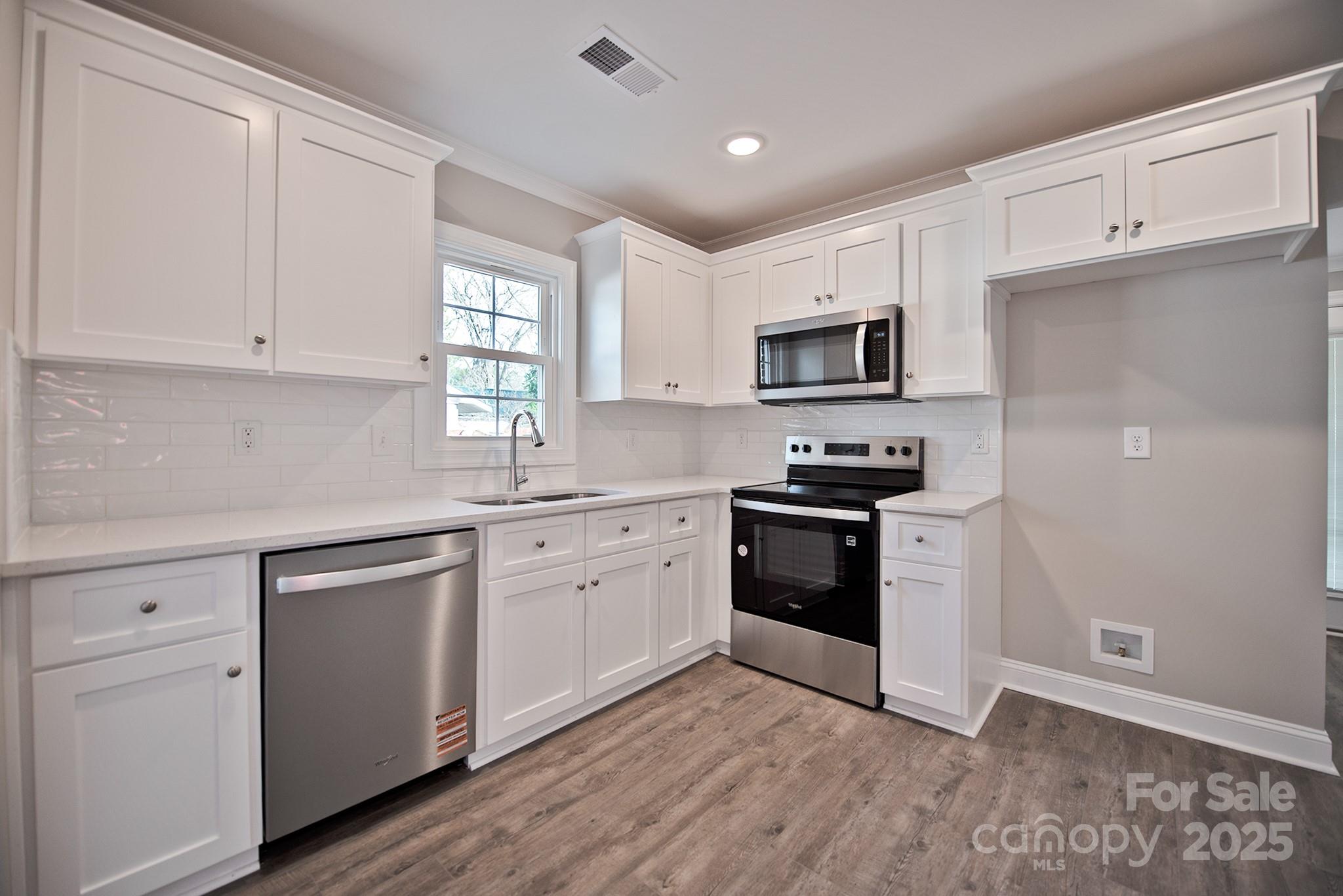 421 Spring Street Southwest Concord, NC 28025 - Photo 10 of 26 Gallery Image 10