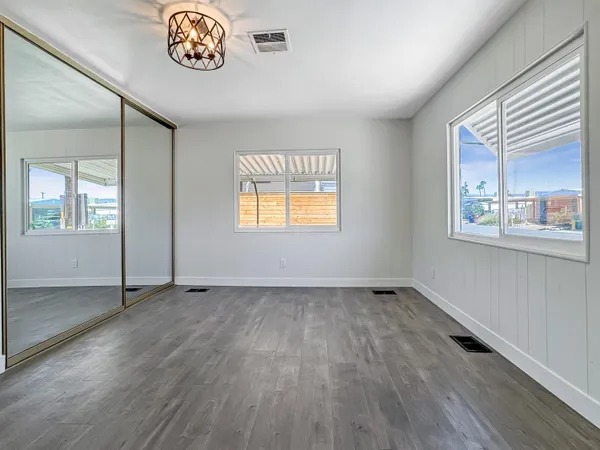 $2,000 | 33371 Tubac Trail, Thousand Palms, CA 92276