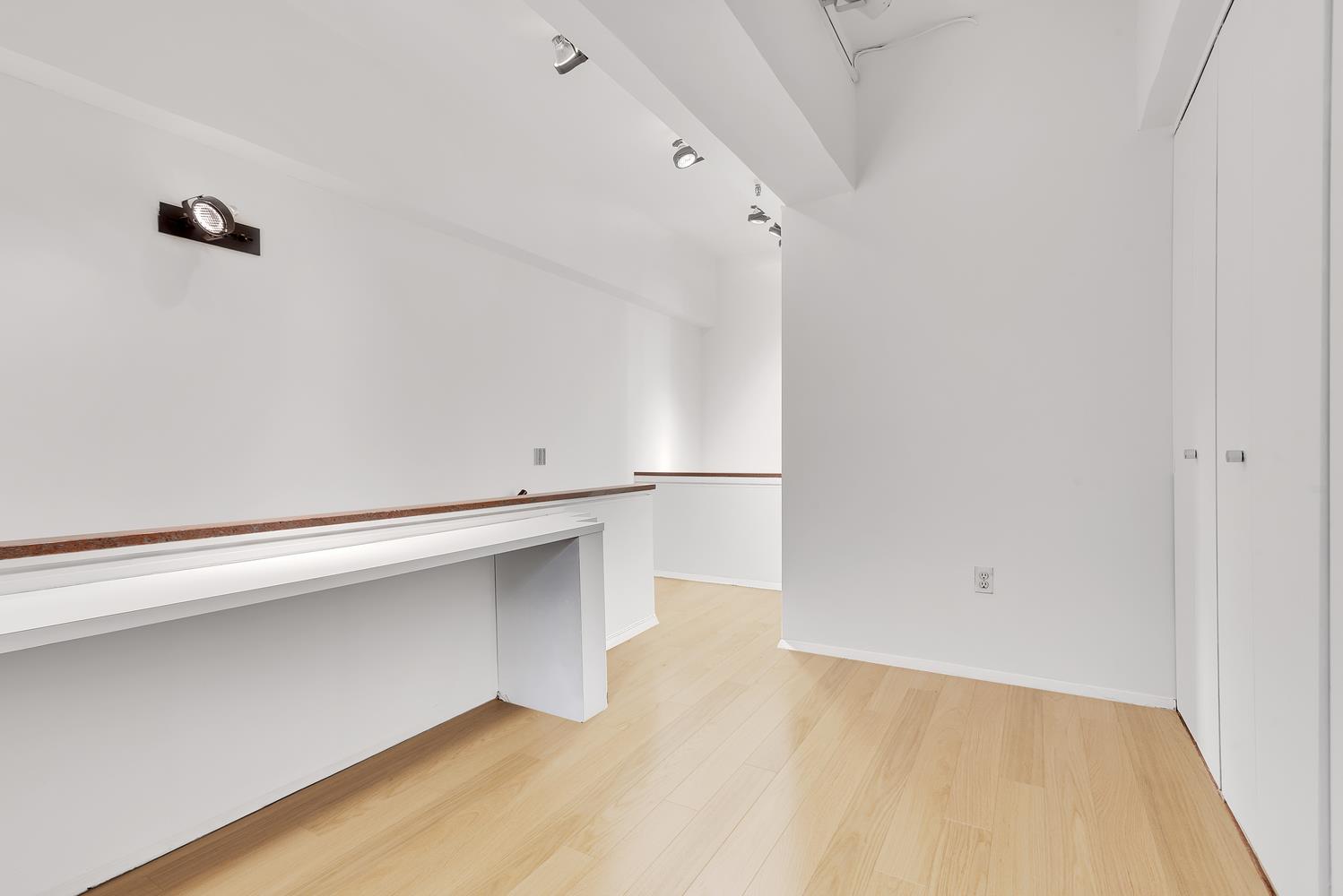 135 West 70th Street, Unit 1C Manhattan, NY 10023 - Photo 14 of 20