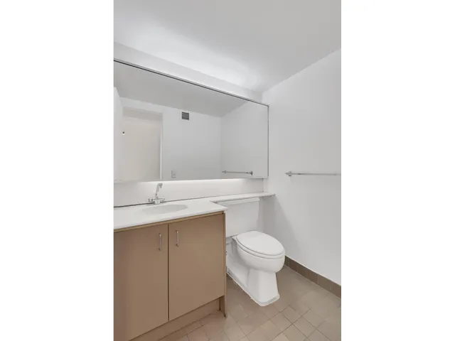 $1,395,000 | 135 West 70th Street, Unit 1C | Upper West Side