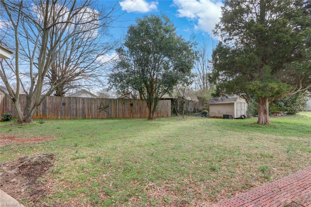 606 Cedar Street Eden, NC 27288 - Photo 19 of 24