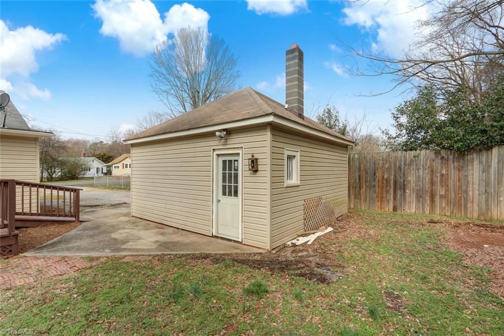 606 Cedar Street Eden, NC 27288 - Photo 23 of 24