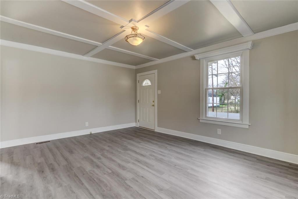 606 Cedar Street Eden, NC 27288 - Photo 7 of 24