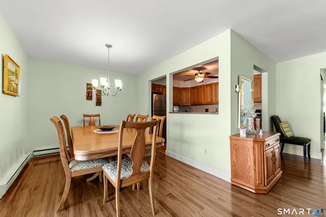 $425,000 | 180 Colonial Road, Unit A2, Stamford, CT 06906