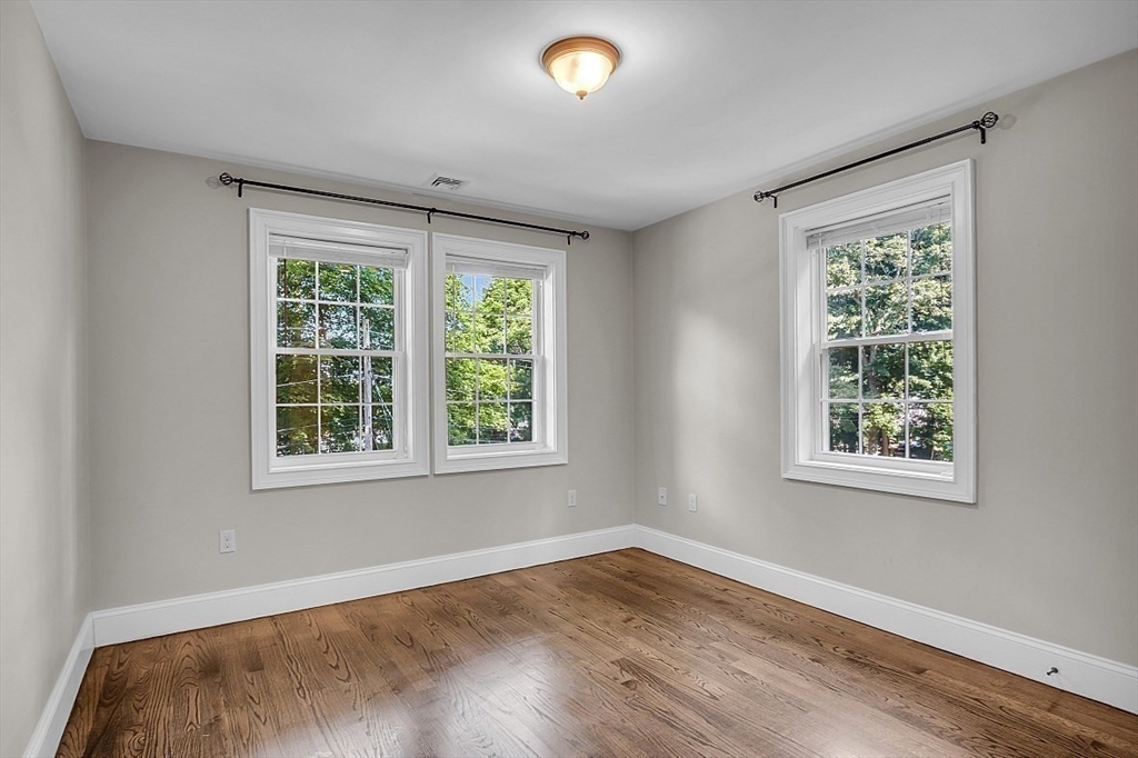 54 Ledge Road Lynnfield, MA 01940 - Photo 26 of 41 Gallery Image 26