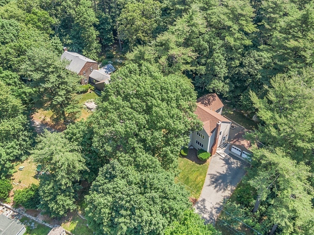54 Ledge Road Lynnfield, MA 01940 - Photo 37 of 41 Gallery Image 37