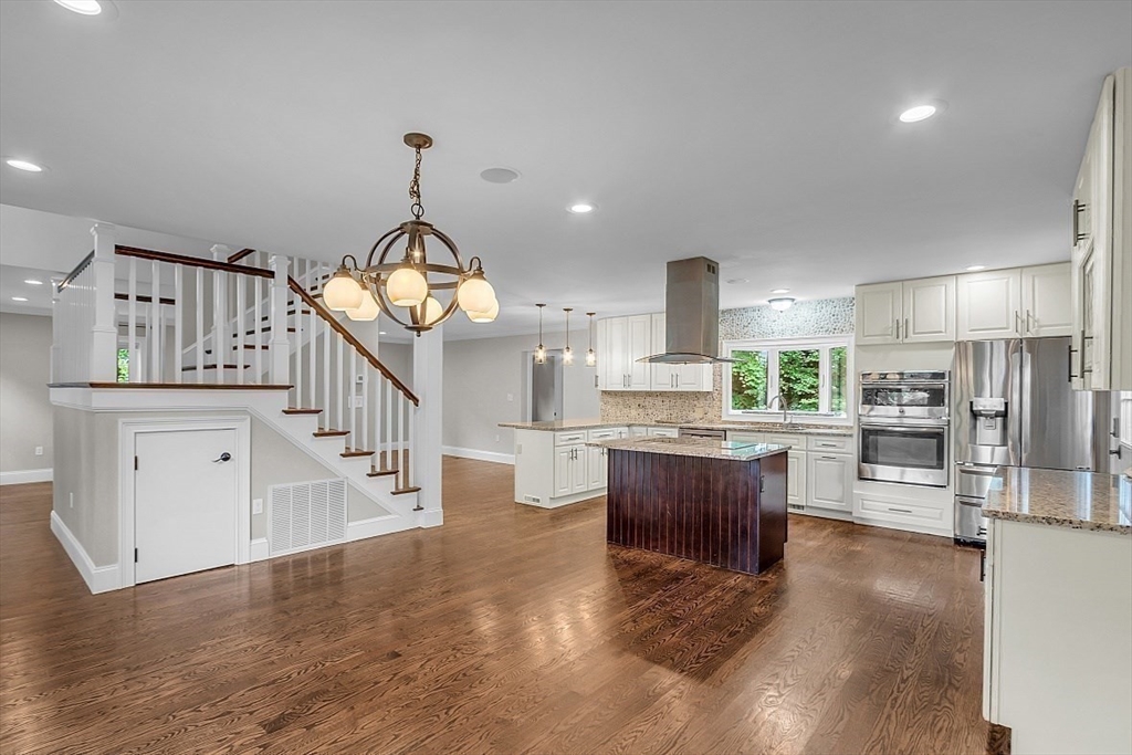 54 Ledge Road Lynnfield, MA 01940 - Photo 9 of 41 Gallery Image 9