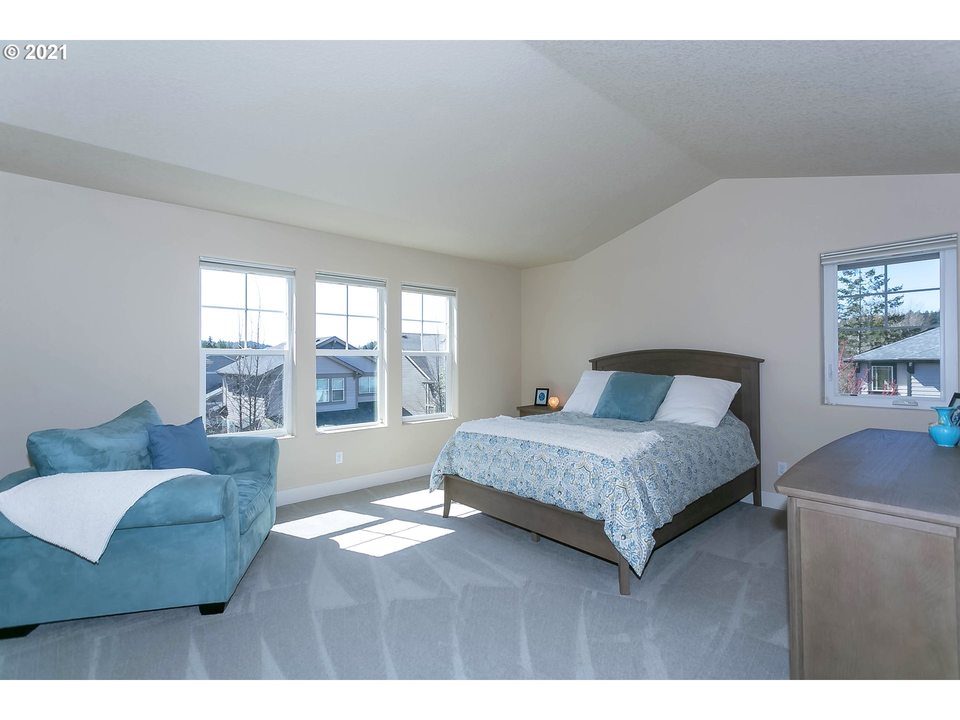 14389 Southwest Rancher Lane Beaverton, OR 97008 - Photo 14 of 32 Gallery Image 14