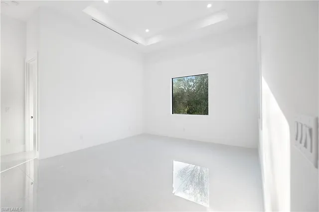 $450,000 | 2319 54th Avenue Northeast, Naples, FL 34120